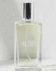 Sensual & sparkling scent with mimosa, jasmine, violet & almond blossom. Soft musks linger on skin for an ultra-feminine, intoxicating fragrance allure.
