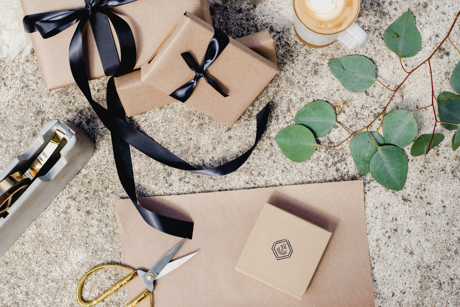 2023 Annual Gift Guides