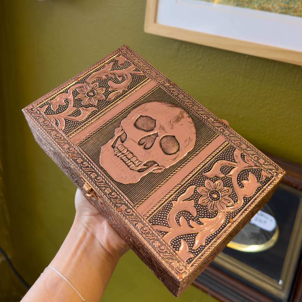 Jewelry Box | Embossed Skull