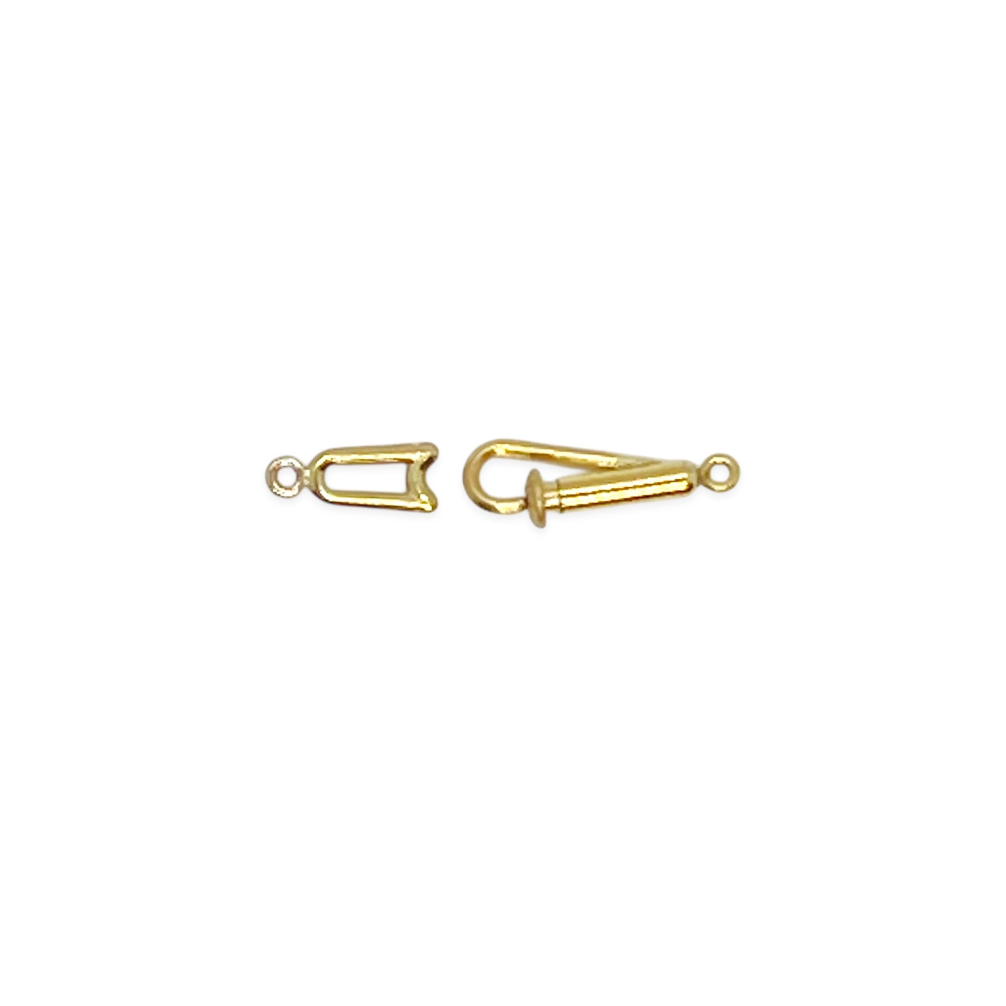 The Easy Clasp is an adaptive add-on designed to make fastening your jewelry simpler and more accessible. Instead of a traditional trigger-style clasp, it features a spring-loaded lever that opens with a gentle press—no pinching required. Paired with a larger, easy-to-hold link, this clasp is ideal for those with limited dexterity, arthritis, or anyone who wants a smoother, more manageable way to wear their jewelry.