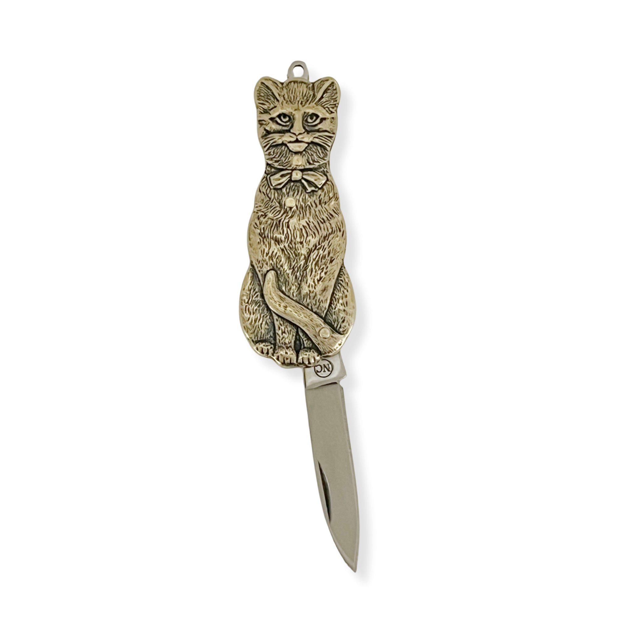 Carry a touch of the wild with Brass Animal Pocket Knives! Stylish, functional, and fun—each features a sturdy metal handle and sharp stainless steel blade.