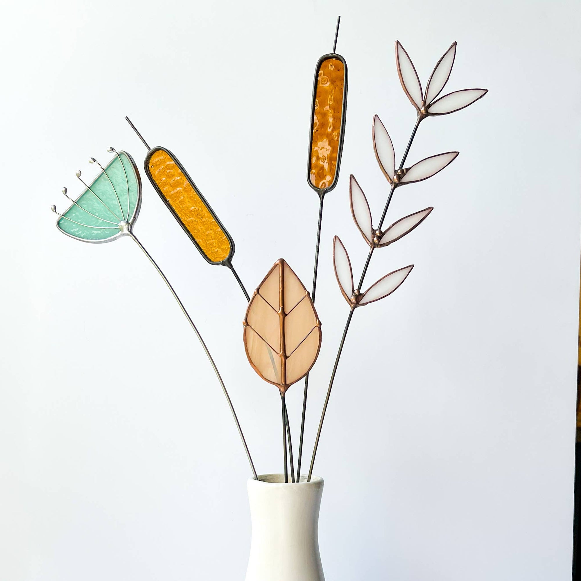 Stained Glass | White Wildflower