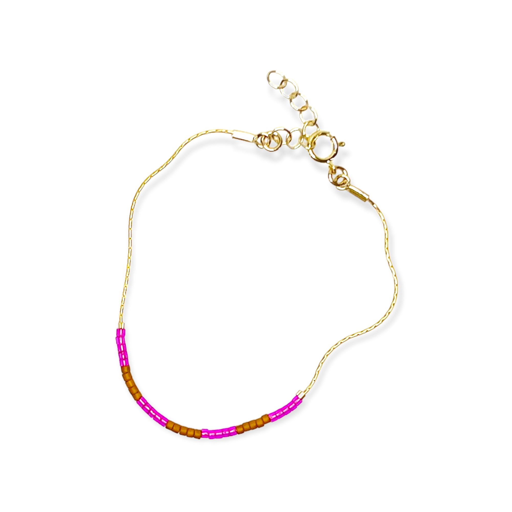 Step into a world of vibrant energy with our Kaleid Bracelet– a collection that ignites your look with captivating patterns and daring hues. This isn't just jewelry; it's an invitation to embrace your boldest self. Refined Japanese glass beads are meticulously threaded onto a 14k gold-filled chain – a match made in modern style heaven.