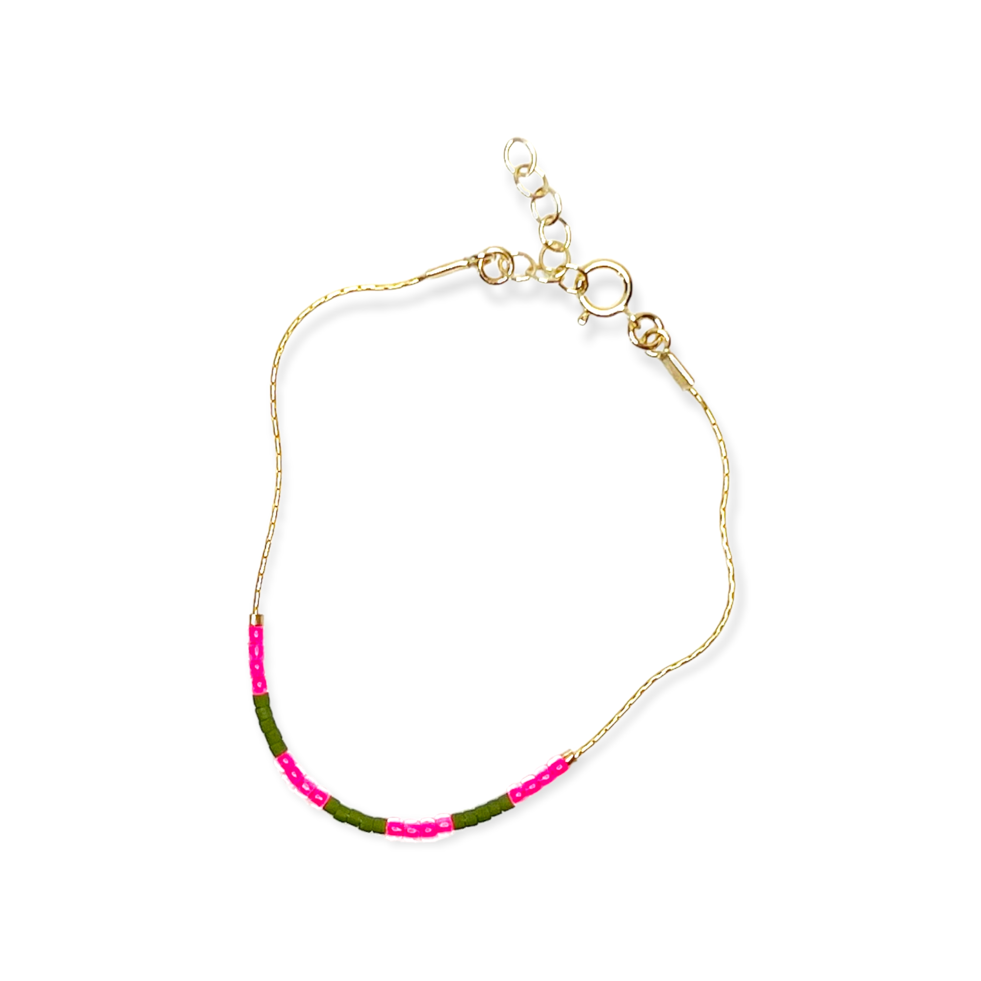 Step into a world of vibrant energy with our Kaleid Bracelet– a collection that ignites your look with captivating patterns and daring hues. This isn't just jewelry; it's an invitation to embrace your boldest self. Refined Japanese glass beads are meticulously threaded onto a 14k gold-filled chain – a match made in modern style heaven.